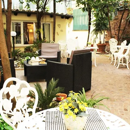 Alojamento de Acomodação e Pequeno-almoço Domus Dea Roma