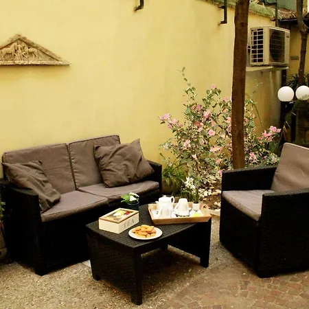 Domus Dea Bed & Breakfast Řím