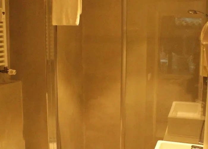 לינה וארוחת בוקר Domus Dea