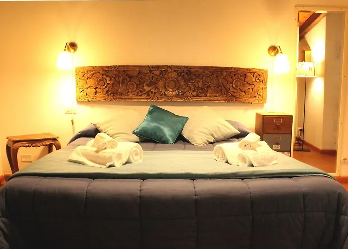 Domus Dea לינה וארוחת בוקר