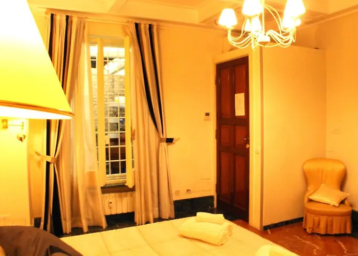 Domus Dea 3* רומא